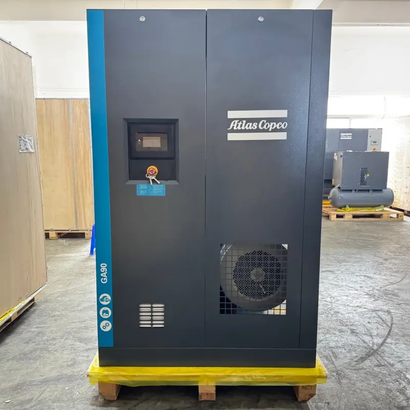 Eredeti Atlas Copco GA90 90 kW 125 LE olajbefecskendezéses csavarkompresszor