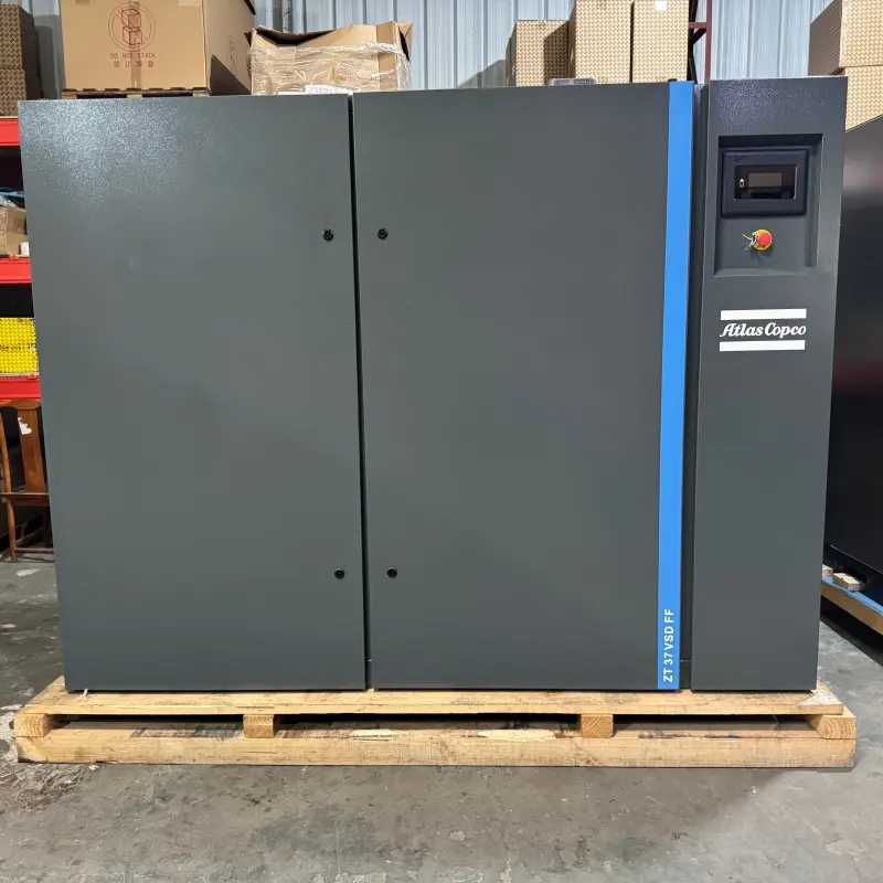 Atlas Copco ZT 37 VSD FF olajmentes csavarkompresszor 37 kW 50 LE szárító, 0. osztályú eredeti